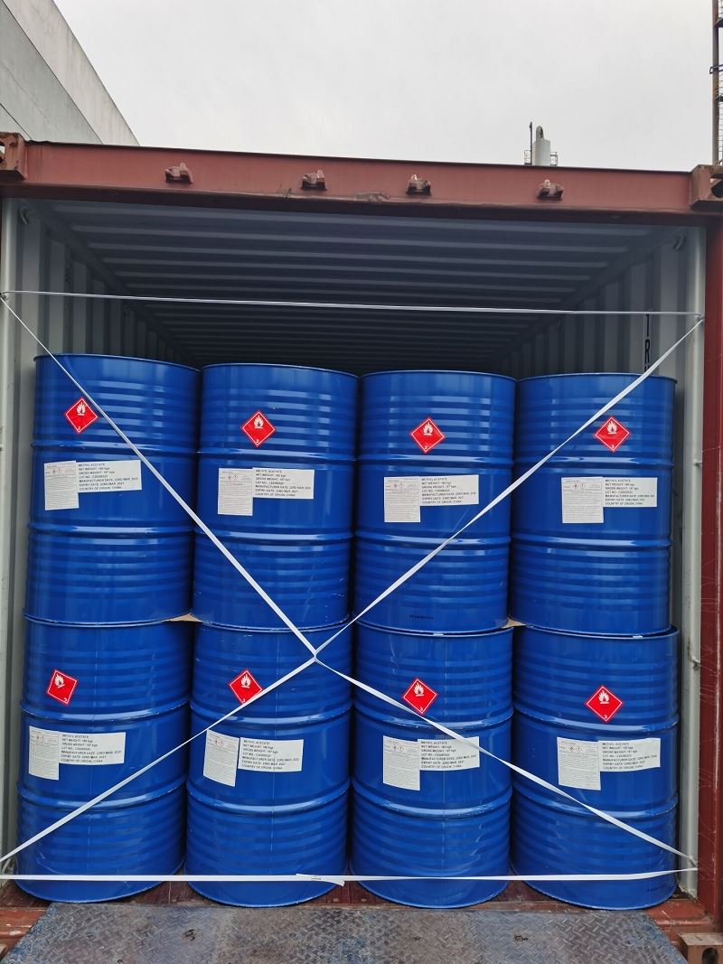 Glacial acetic acid production